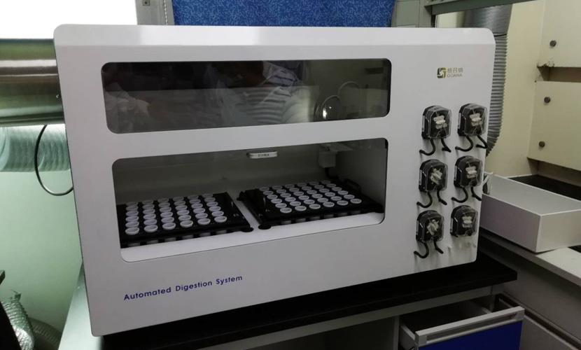 全自動石墨消解儀現場安裝